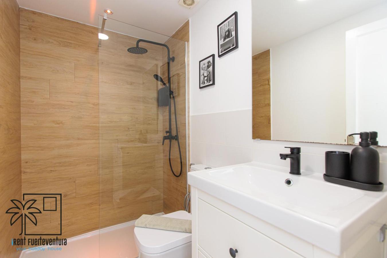 Passion Pool View & Wifi By Irent Fuerteventura Corralejo Apartment Exterior foto